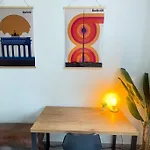 Modern City Apartment L Netflix L Fast Wifi L Xbox