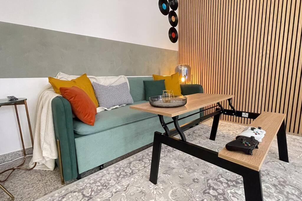 Modern L Netflix L Fast Wifi L Xbox Berlin