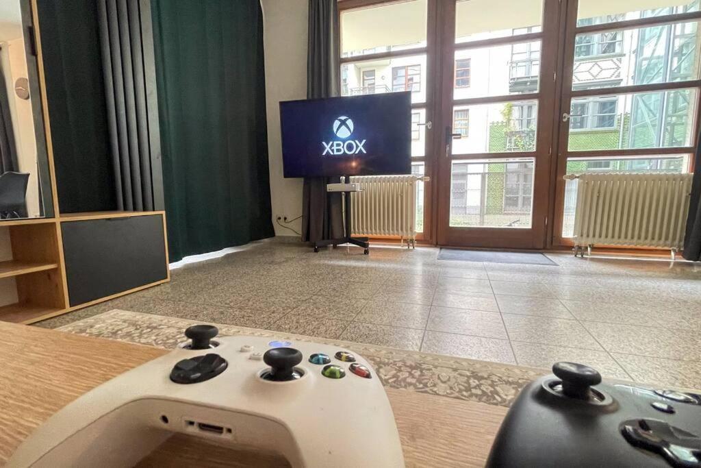 Modern L Netflix L Fast Wifi L Xbox Berlin